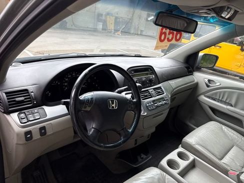 Used 2010 Honda Odyssey EX-L image 18