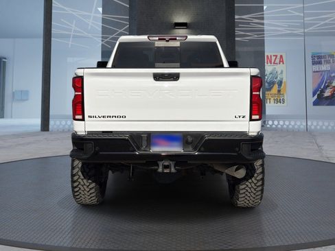 Used 2025 Chevrolet Silverado 2500 LTZ w/ Trail Boss Package AWD/4WD image 5