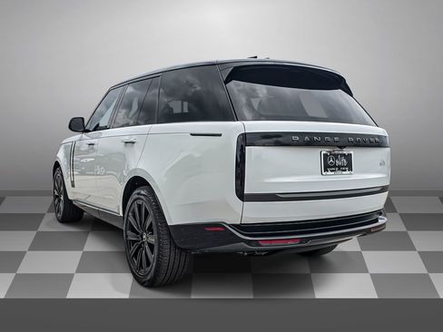 Used 2025 Land Rover Range Rover Autobiography AWD/4WD image 4
