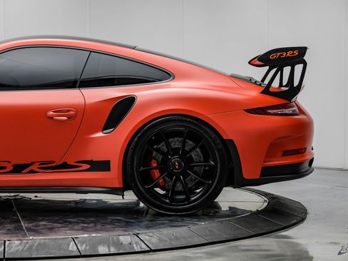 Used 2016 Porsche 911 GT3 RS RWD image 11