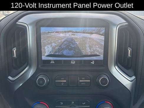 Certified 2022 Chevrolet Silverado 2500 LTZ w/ LTZ Convenience Package image 15