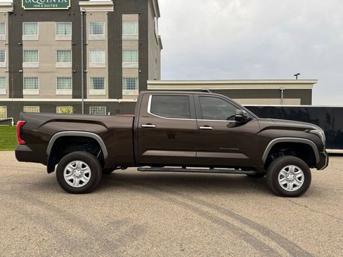 Used 2024 Toyota Tundra Limited AWD/4WD image 13