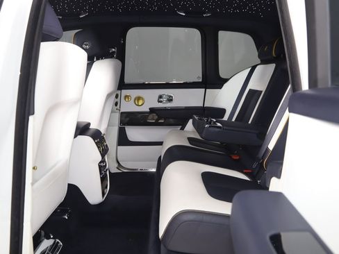 Used 2024 Rolls-Royce Cullinan Black Badge AWD/4WD image 84