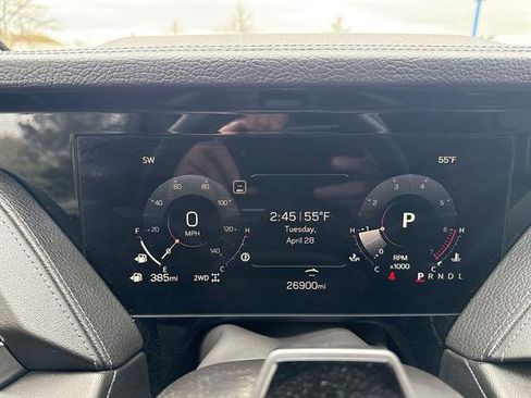Used 2025 GMC Yukon XL Denali w/ Advanced Technology Package AWD/4WD image 10