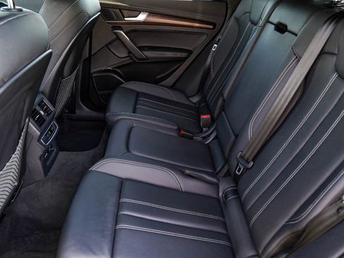 Certified 2024 Audi Q5 2.0T Premium Plus w/ Premium Plus Package image 28