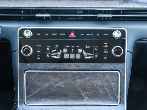 New 2026 Genesis GV80 2.5T Prestige AWD/4WD image 12