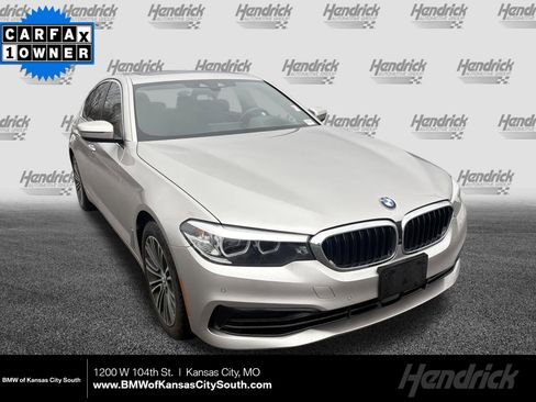 Used 2020 BMW 530i xDrive w/ Premium Package image 1