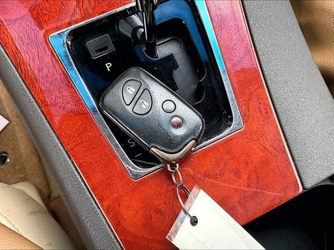 Used 2011 Lexus ES 350 FWD image 11