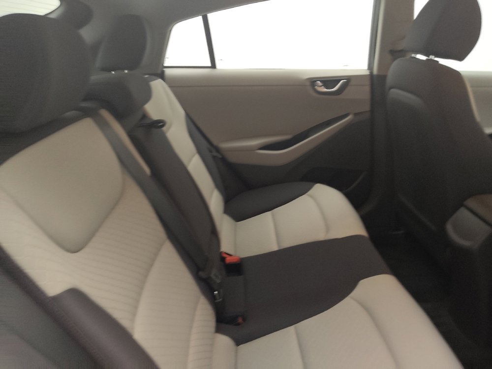 Used 2017 Hyundai Ioniq SEL w/ Tech Package 02 FWD image 19