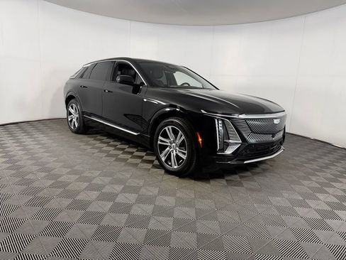 Used 2024 Cadillac Lyriq Tech w/ Driver Assist Package RWD image 3