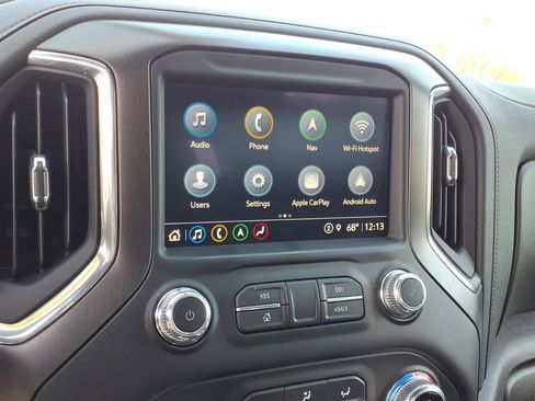 Used 2021 GMC Sierra 1500 AT4 w/ AT4 Preferred Package AWD/4WD image 11