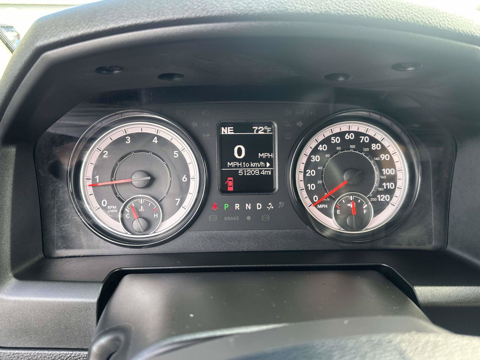 Used 2024 RAM 1500 Classic SLT AWD/4WD image 18