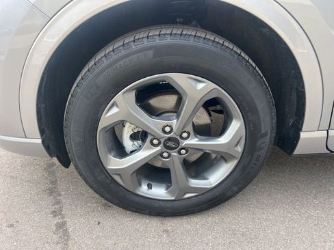 Used 2024 Ford Escape ST-Line w/ Tech Pack #1 image 9