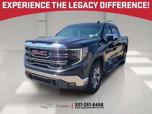 Used 2023 GMC Sierra 1500 SLT w/ SLT Premium Package AWD/4WD image 1