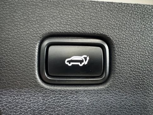 Used 2023 Kia Sportage X-Line w/ X-Line Premium Package AWD/4WD image 39