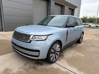Used 2024 Land Rover Range Rover SV AWD/4WD video 1