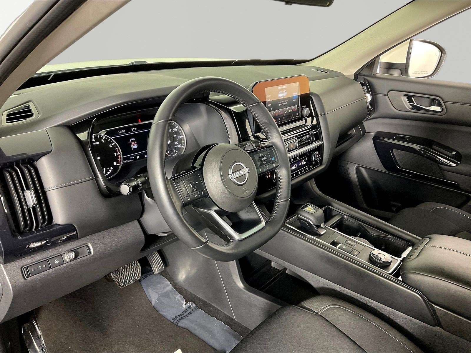 Certified 2022 Nissan Pathfinder SV AWD/4WD image 17