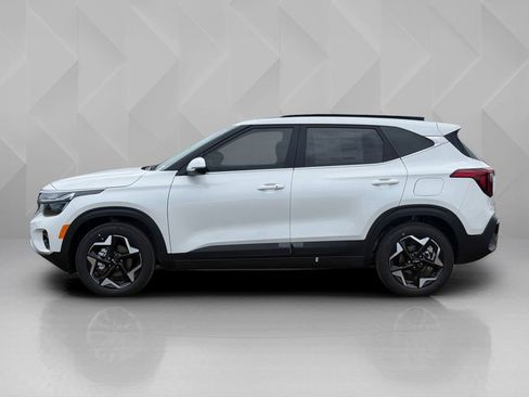 New 2026 Kia Seltos EX FWD image 8