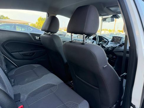 Used 2014 Ford Fiesta SE w/ Equipment Group 201A FWD image 29