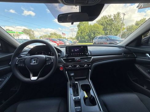 Used 2019 Honda Accord LX image 20