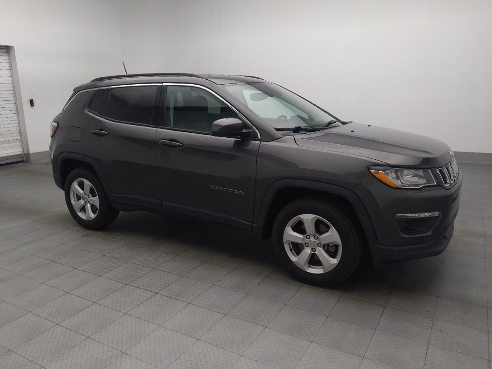 Used 2018 Jeep Compass Latitude w/ Popular Equipment Group FWD image 11