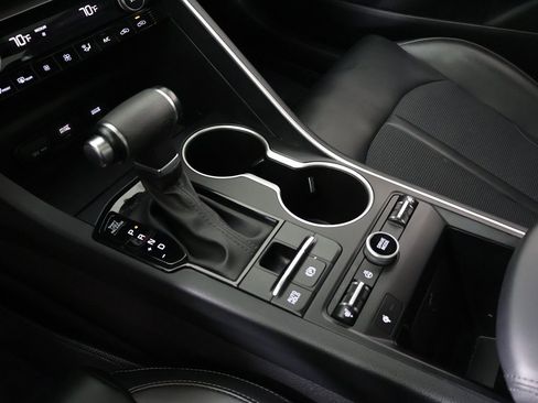 Used 2023 Kia K5 GT-Line image 51