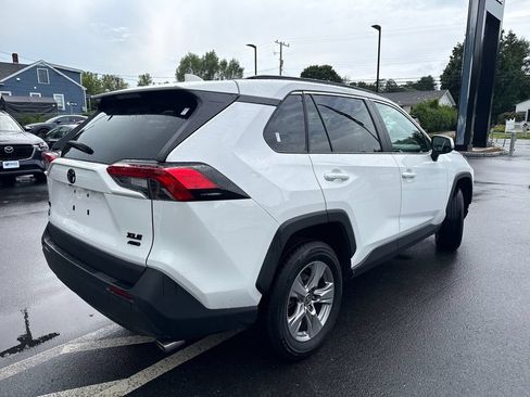 Used 2025 Toyota RAV4 XLE w/ Convenience Package AWD/4WD image 5