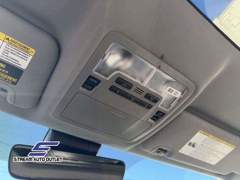 Used 2019 Toyota Highlander XLE image 44