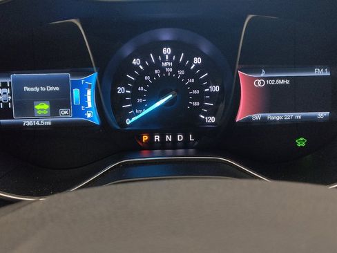 Used 2018 Ford Fusion SE w/ Equipment Group 602A image 23