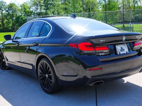 Used 2021 BMW 530i xDrive w/ Premium Package AWD/4WD image 16