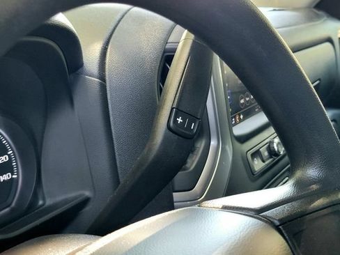 Used 2024 Chevrolet Silverado 1500 Custom RWD image 23