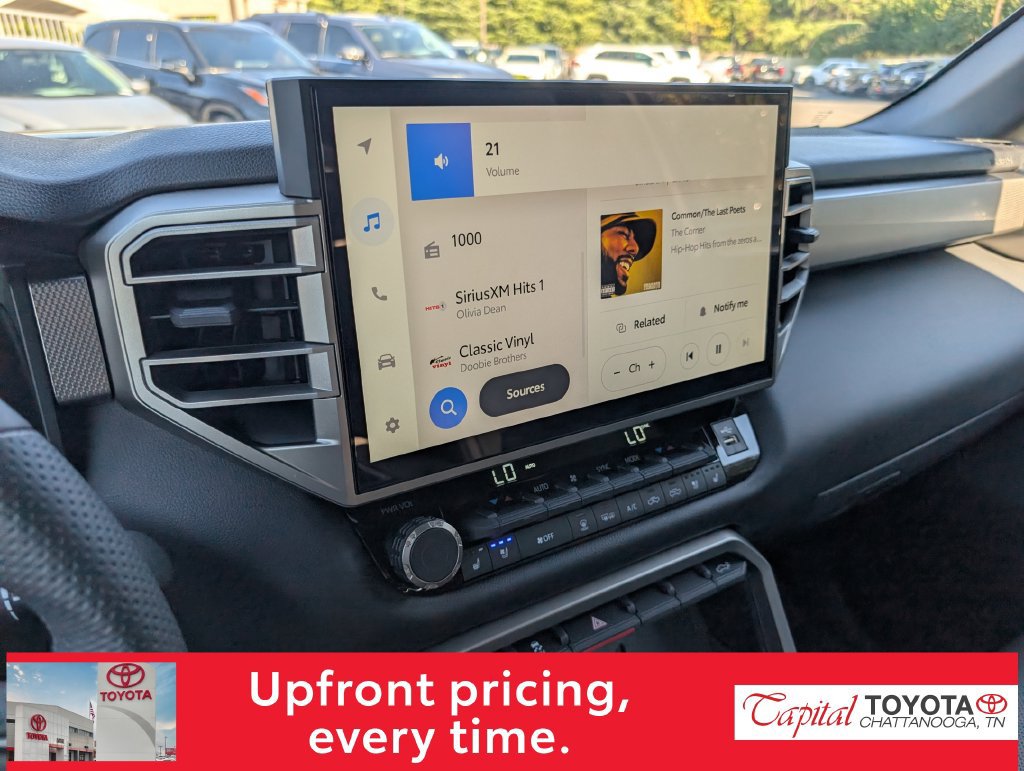 Used 2025 Toyota Tundra Limited AWD/4WD image 20