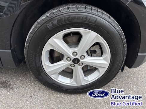 Certified 2024 Ford Edge SE image 13