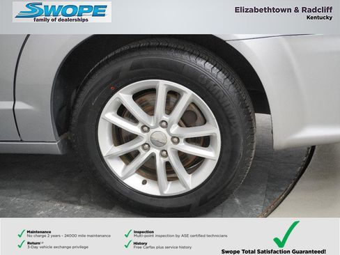 Used 2019 Dodge Grand Caravan SXT image 28