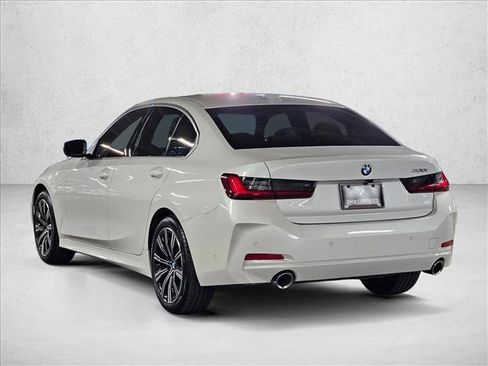 Used 2026 BMW 330i Sedan w/ Premium Package RWD image 8