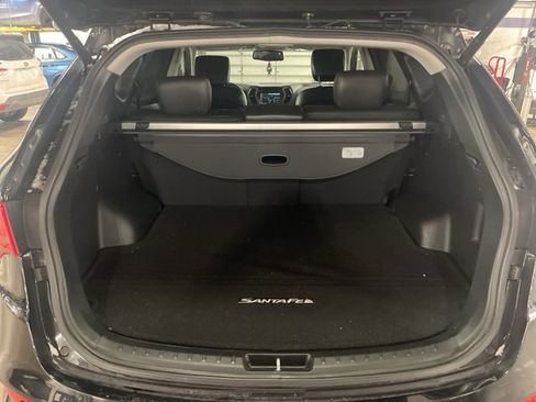 Used 2018 Hyundai Santa Fe Sport image 13