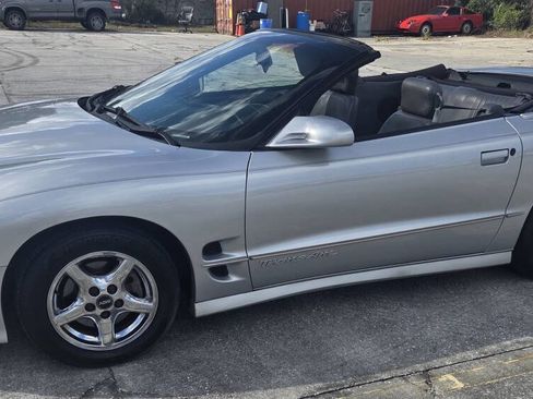 Used 1998 Pontiac Firebird Trans Am image 8