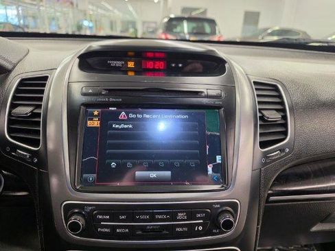 Used 2015 Kia Sorento SX AWD/4WD image 16