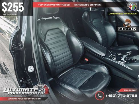 Used 2019 Alfa Romeo Giulia Ti RWD image 38