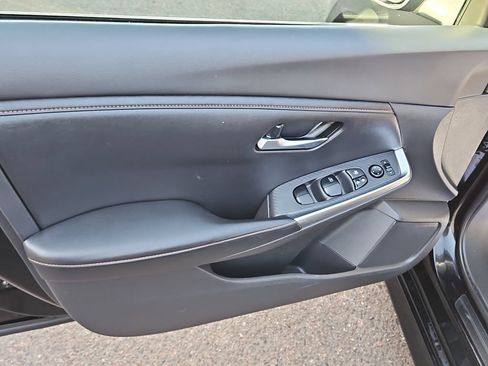 Used 2021 Nissan Sentra SR FWD image 10