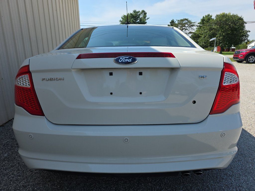 Used 2012 Ford Fusion SE FWD image 8