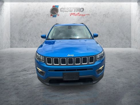 Used 2019 Jeep Compass Latitude w/ Popular Equipment Group AWD/4WD image 9