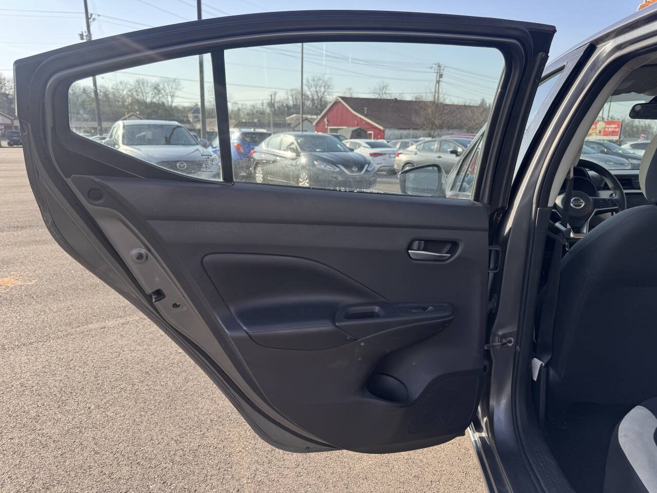 Used 2020 Nissan Versa SV FWD image 15