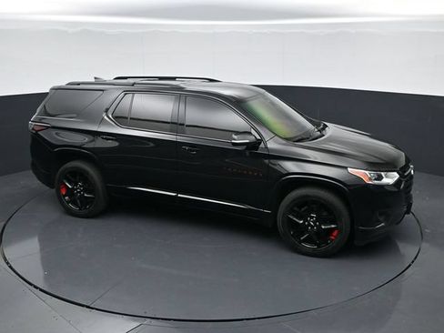 Used 2019 Chevrolet Traverse Premier w/ Redline Edition AWD/4WD image 32