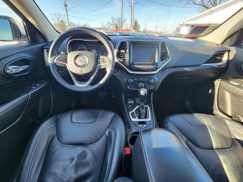 Used 2014 Jeep Cherokee Limited image 13