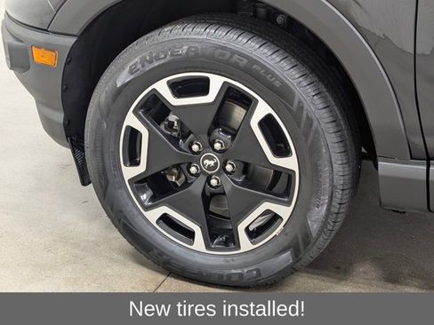 Certified 2023 Ford Bronco Sport Outer Banks AWD/4WD image 2