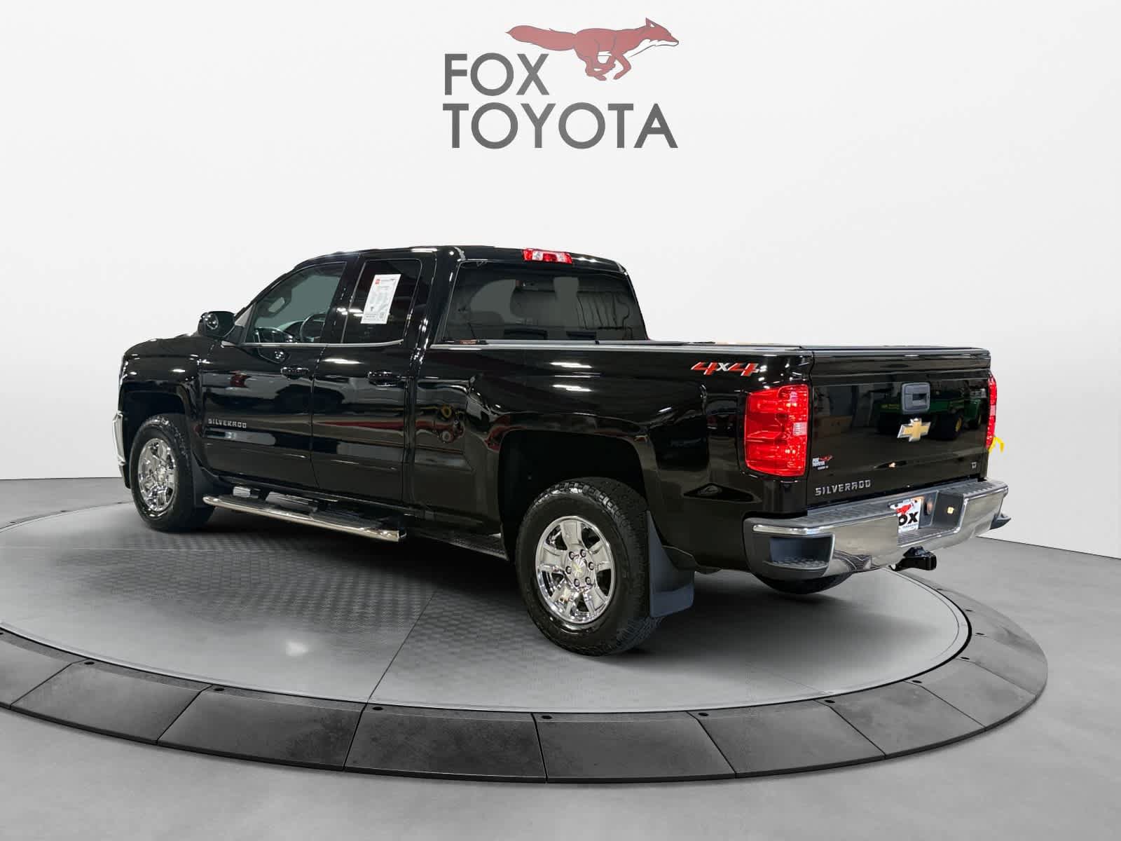 Used 2018 Chevrolet Silverado 1500 LT w/ All Star Edition AWD/4WD image 4