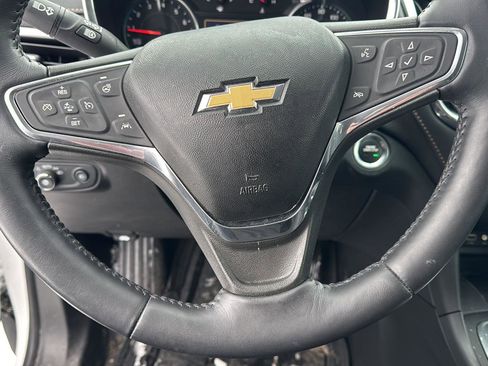 Used 2020 Chevrolet Equinox Premier image 14