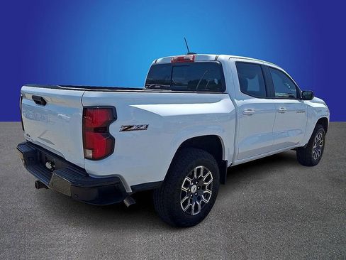 Used 2025 Chevrolet Colorado Z71 w/ Technology Package image 4