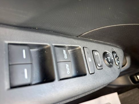 Used 2017 Honda Civic LX image 12
